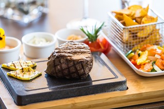 Park-Hotel-Brenscino-Brissago-restaurant_05.jpg