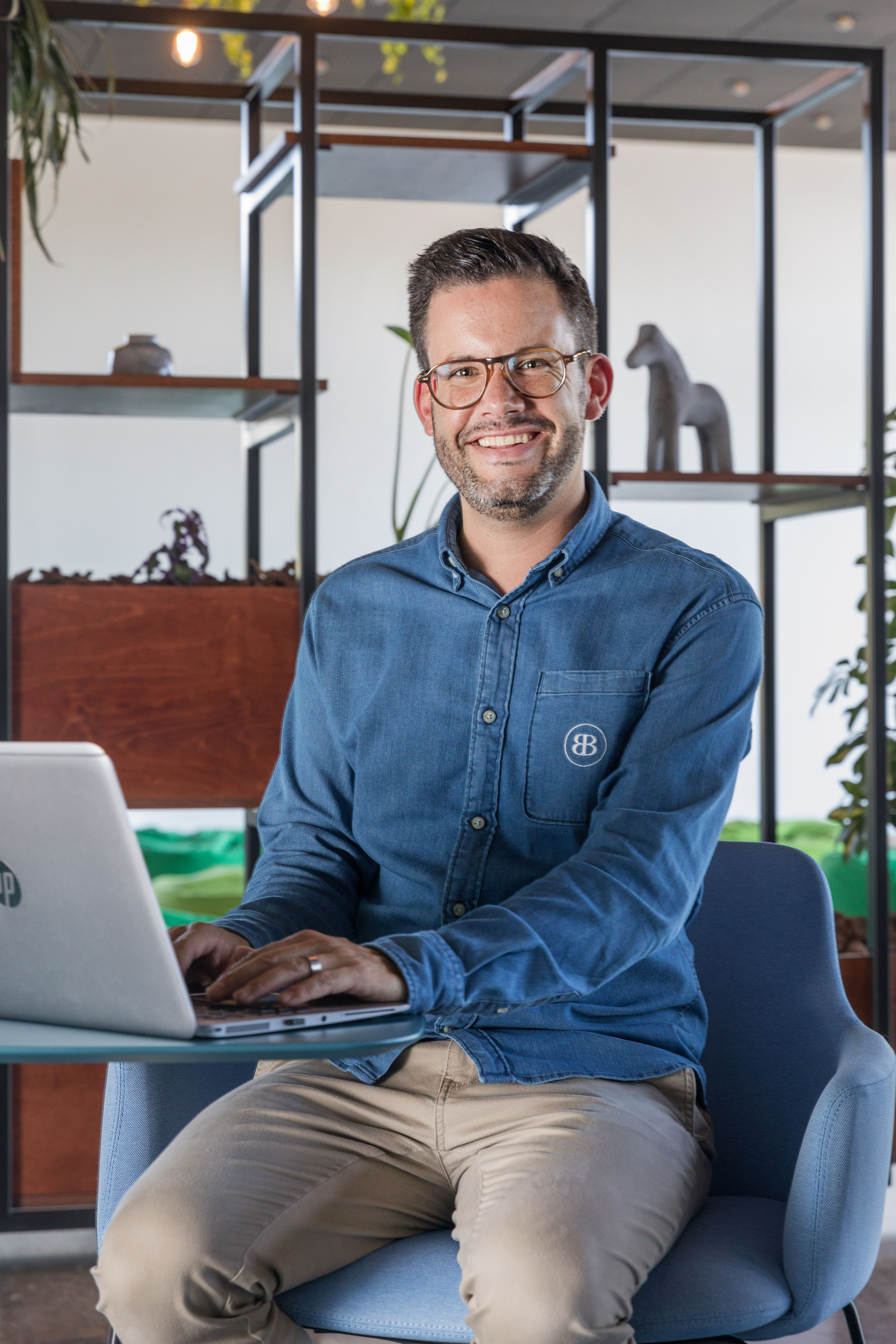 Flurin Cajacob - Management Support