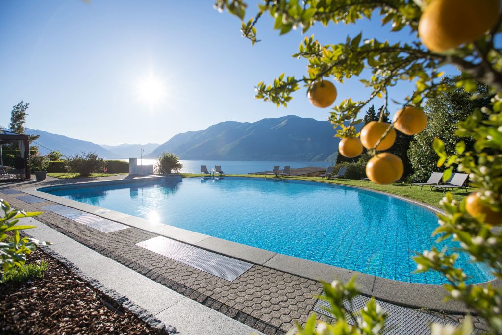 Hotel Lago Maggiore direkt am See Parkhotel Brenscino, Brissago Hotel Lago Maggiore direkt am See Parkhotel Brenscino, Brissago