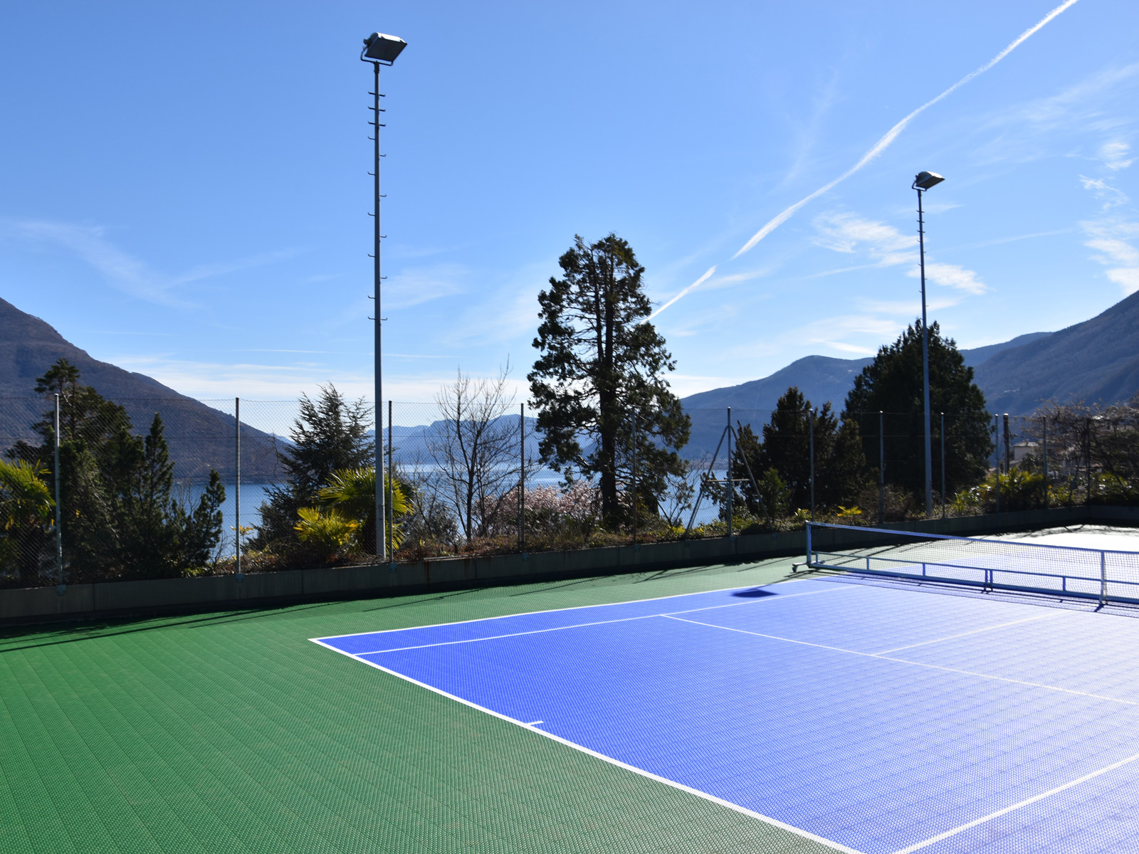 Park-Hotel-Brenscino-Brissago-experience-Tennis-01.jpg