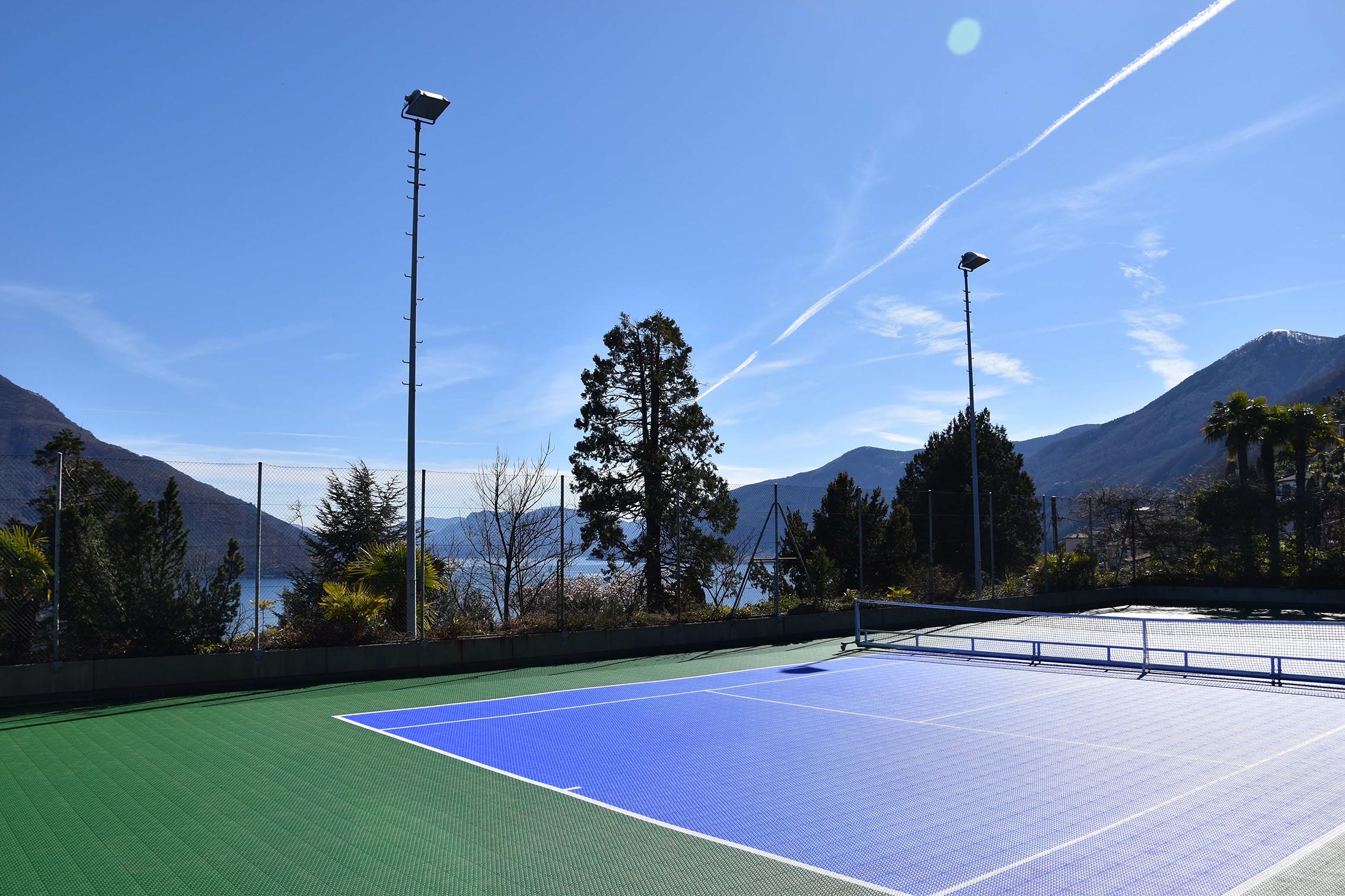 Park-Hotel-Brenscino-Brissago-experience-Tennis-02.jpg