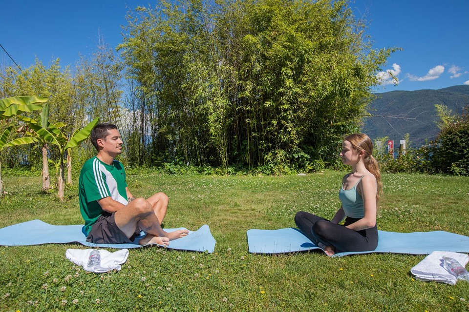 Park-Hotel-Brenscino-Brissago-experience-Yoga-Trail-06.jpg