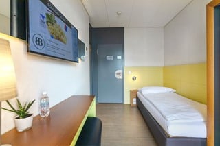 park-hotel-brenscino-brissago-comfort-single-room_02.jpg