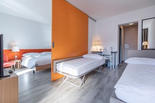 Family Room 2.jpg