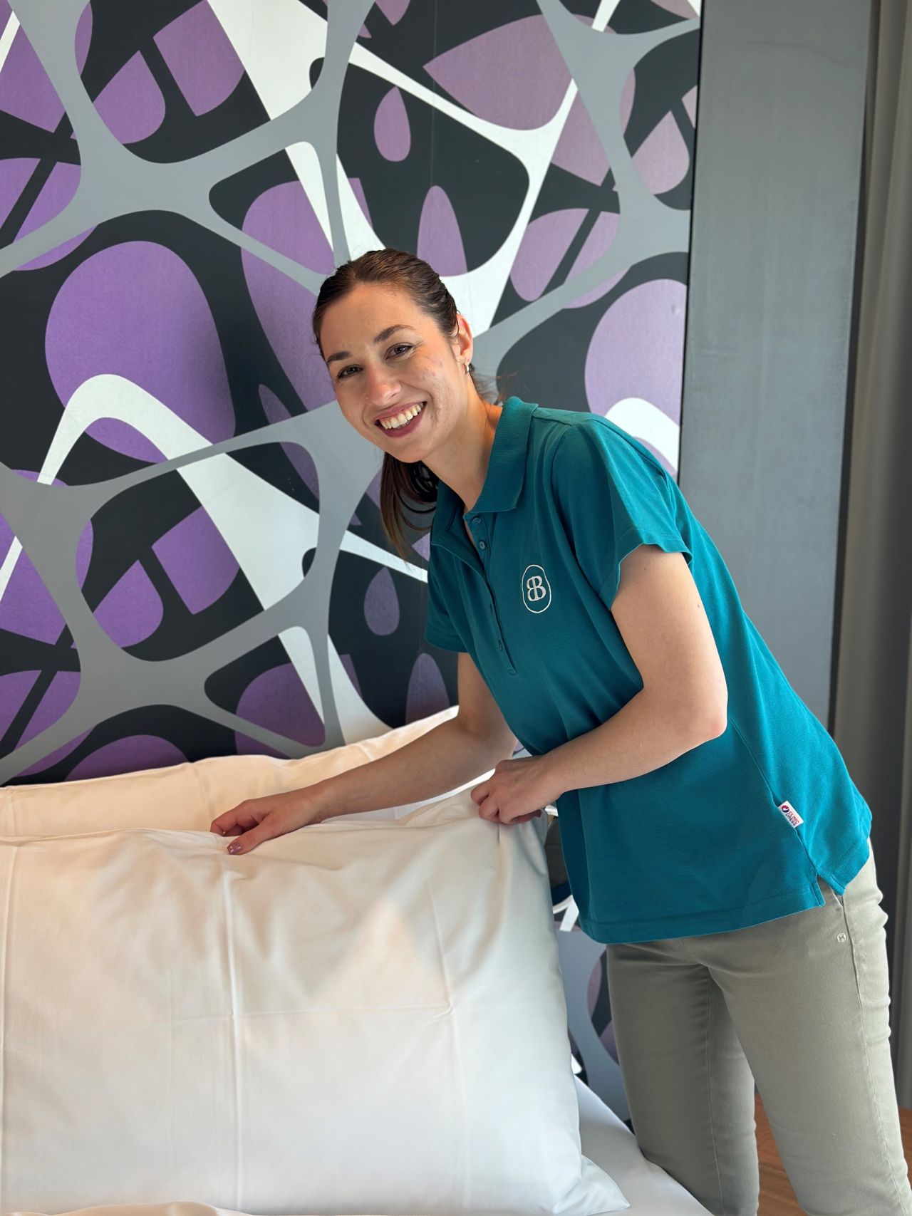 Linda Motti - Stellvertretende Hausdame